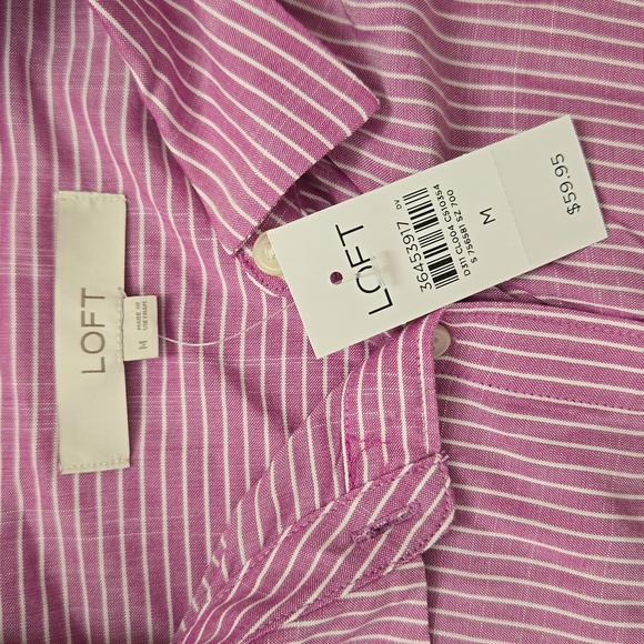 NWT Loft Blouse - Lowest Price - Picture 2 of 5